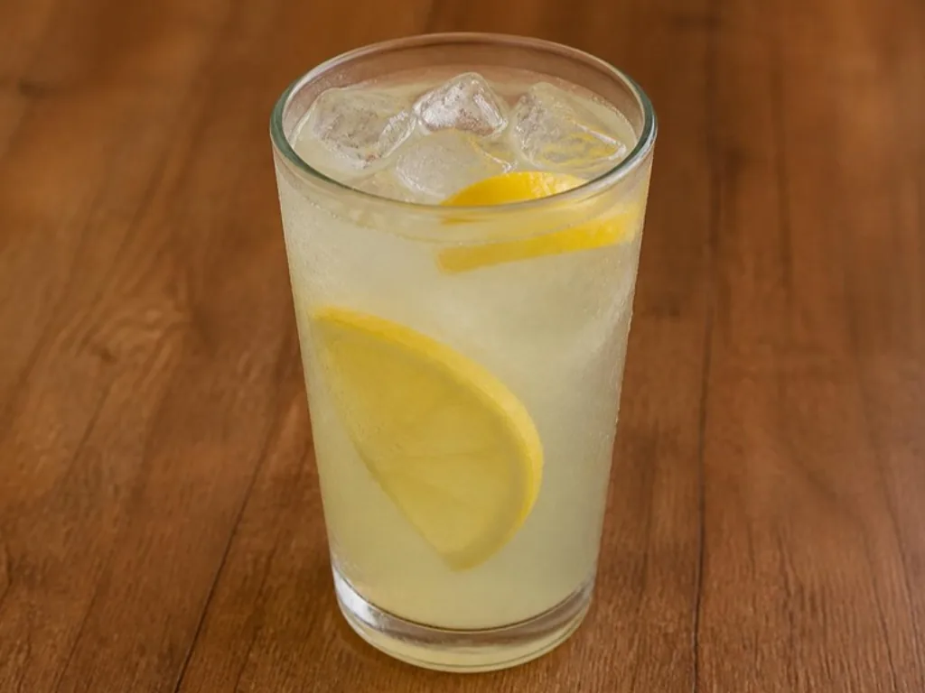 Limonatë – imazh i gjeneruar me IA